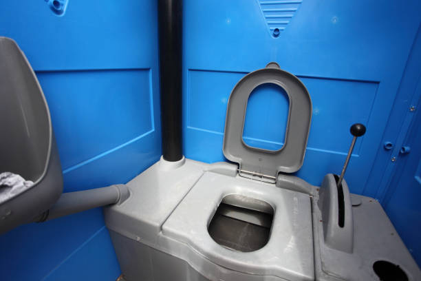 Best Portable Restroom Setup and Delivery  in New Oxford, PA